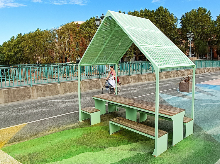 Table de coworking extérieur - mobilier espace collaboratif extérieur - mobilier scolaire