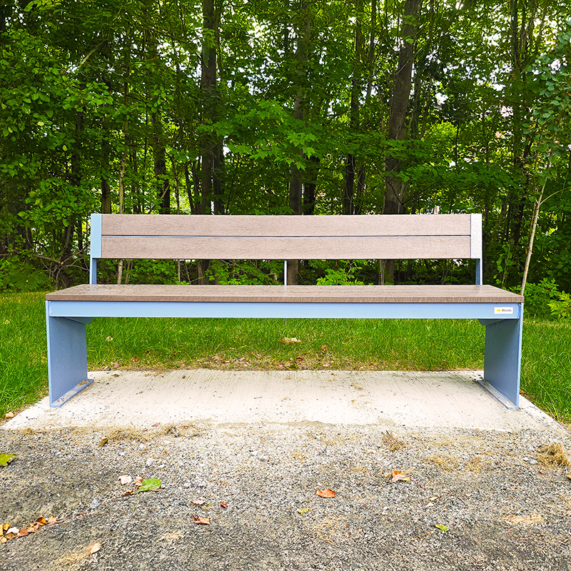 Banc modulaire urbain, accès universel (PMR), mobilier urbain, banc public, mobilier espace public, mobilier extérieur, mobilier d'espace collaboratif extérieur, mobilier espace commercial, mobilier de parc, mobilier scolaire, station touristique, mobilier terrasse commerciale, mobilier place publique, mobilier toit-terrasse extérieur, mobilier modulaire urbain
Modular urban bench, universal access (ADA), urban furniture, street furniture, site furnishings, public bench, public space furniture, public square outdoor furniture, outdoor furniture, outdoor collaborative space furniture, commercial furniture, park furniture, school outdoor furniture, touristic station, Touristic site outdoor furniture, commercial terrace furniture, rooftop terrace furniture, urban modular furniture

