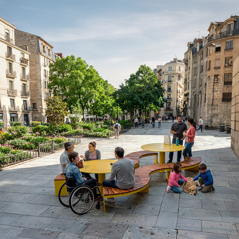 Modular urban bench, universal access (ADA), urban furniture, street furniture, site furnishings, public bench, public space furniture, public square outdoor furniture, outdoor furniture, outdoor collaborative space furniture, commercial furniture, park furniture, school outdoor furniture, touristic station, Touristic site outdoor furniture, commercial terrace furniture, rooftop terrace furniture, urban modular furniture