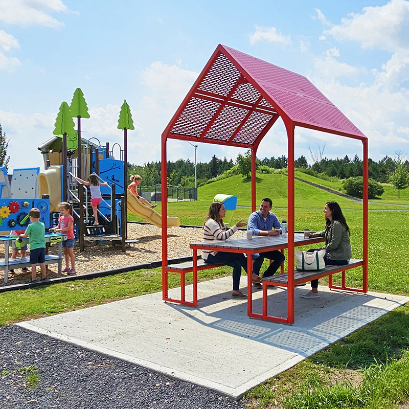 Table pique-nique modulaire, accès universel (PMR), maisonnette, abri solaire, Abri de table de pique-nique, mobilier urbain, table à pique-nique, table publique, banc public, mobilier espace public, mobilier extérieur, mobilier d'espace collaboratif extérieur, mobilier espace commercial, mobilier de parc, mobilier scolaire, station touristique, mobilier terrasse commerciale, mobilier place publique, mobilier toit-terrasse extérieur, mobilier modulaire urbain
Modular picnic table, universal access (ADA), house, sunshade, solar shelter, Picnic table shelter, urban furniture, street furniture, site furnishings, public table, public bench, modular picnic table, public space furniture, public square outdoor furniture, outdoor furniture, outdoor collaborative space furniture, commercial furniture, park furniture, school outdoor furniture, touristic station, Touristic site outdoor furniture, commercial terrace furniture, rooftop terrace furniture, urban modular furniture
